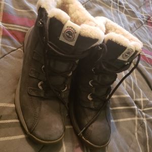 Timberland Mens Outdoor Performance Black Lace up Boots in size 8 wore 2 times
